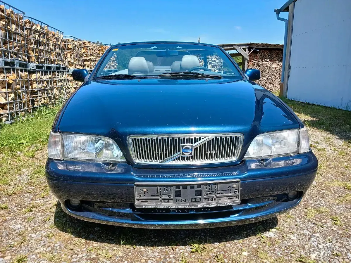 Gebraucht Volvo C70 163 PS (119 kW) 2002 Blau Cabrio