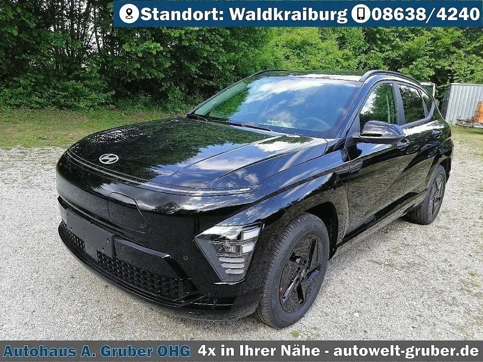 Neu Hyundai Kona Trend 150 kW (204 PS) 2026 Abyss black SUV