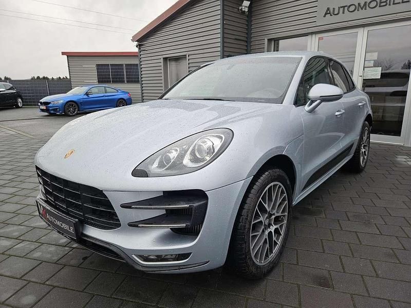 Silber Gebraucht 2014 Porsche Macan Turbo Sport SUV | 37.890 € (Etwas zu teuer) - Bild 1/4