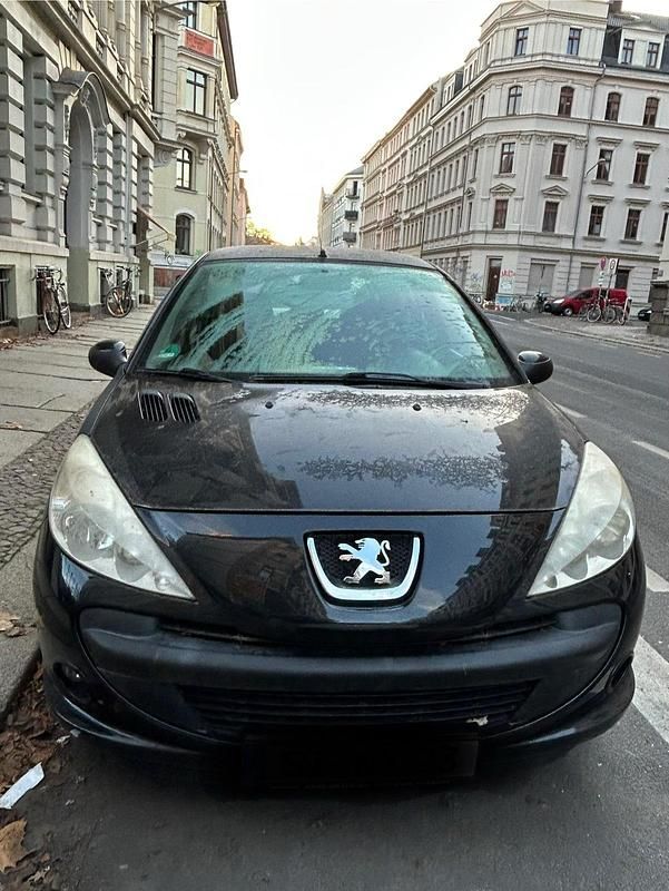 Schwarz Gebraucht 2009 Peugeot 206+ Kleinwagen | 2.000 € - Bild 1/3