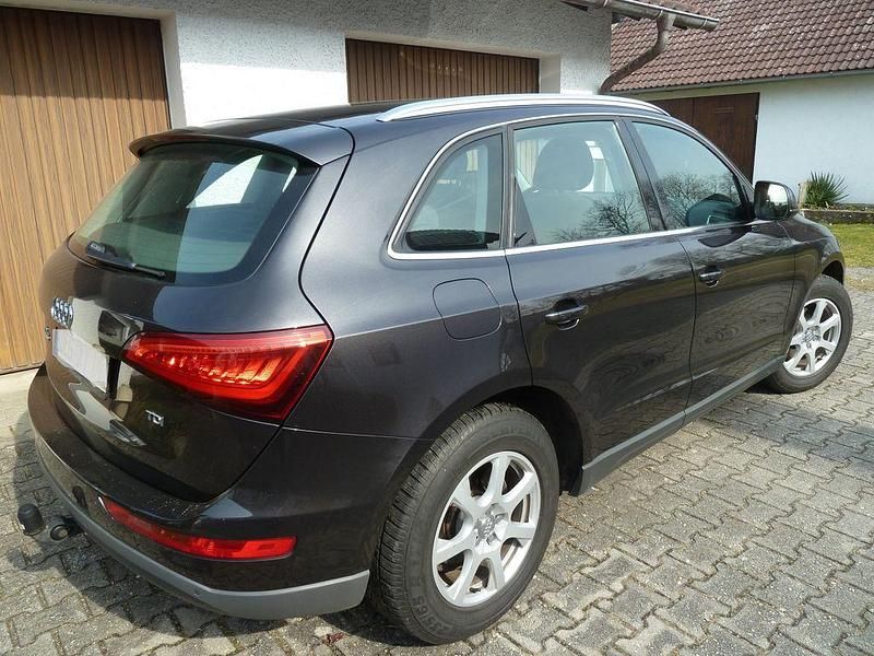 Gebraucht Audi Q5 143 PS (105 kW) 2013 Grau SUV