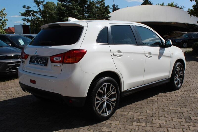 Gebraucht Mitsubishi ASX Basis 117 PS (86 kW) 2017 Weiß SUV