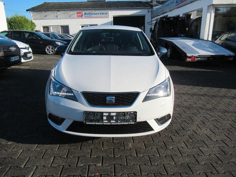 Gebraucht Seat Ibiza CONNECT 95 PS (69 kW) 2016 Weiß Kleinwagen
