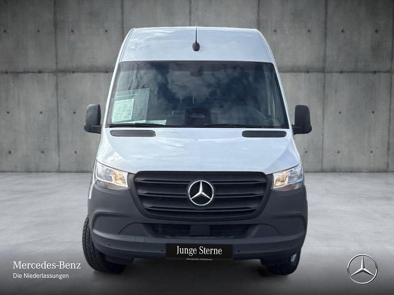 Gebraucht Mercedes Sprinter 170 PS (125 kW) 2025 Weiß Van