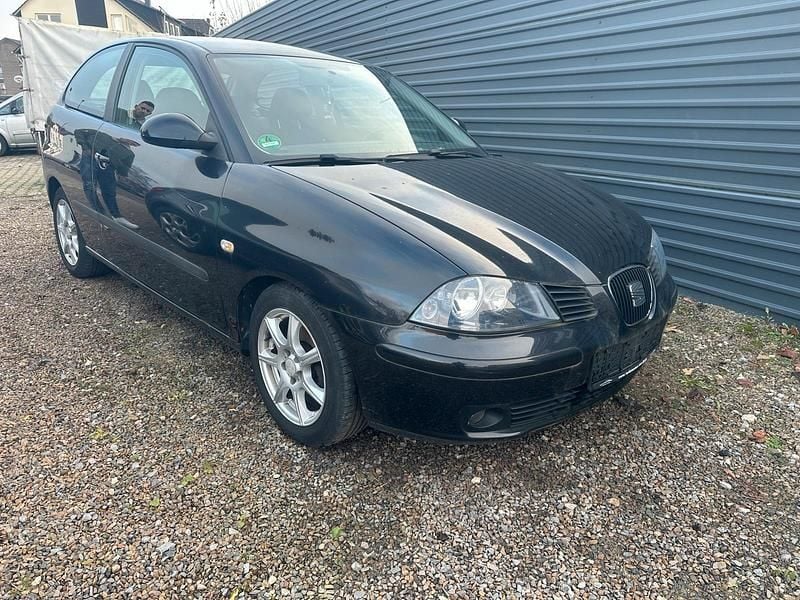 Schwarz Gebraucht 2006 Seat Ibiza Kleinwagen | 600 € (Guter Preis) - Bild 1/4