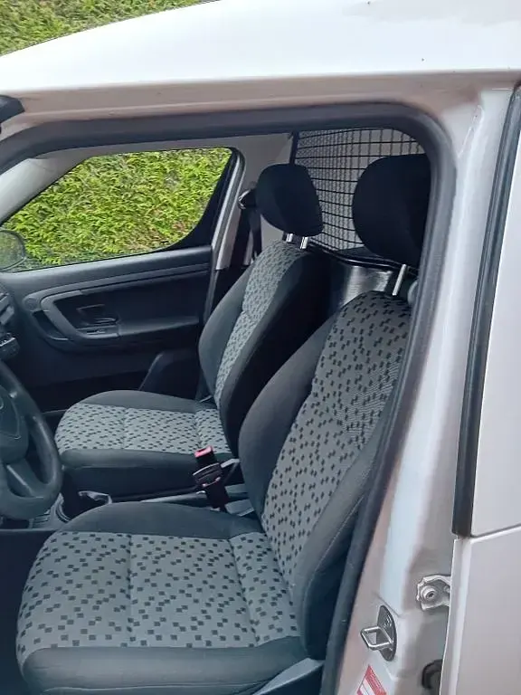 Gebraucht Skoda Roomster 75 PS (55 kW) 2011 Weiß Van / Kleinbus