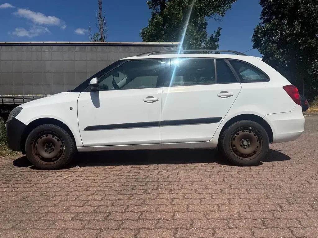 Gebraucht Skoda Fabia Ambiente 105 PS (77 kW) 2008 Weiß Kombi