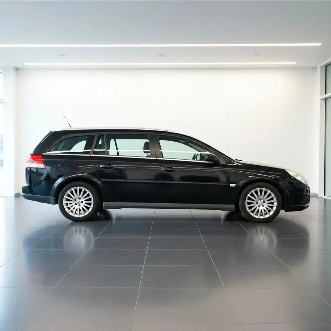Gebraucht Opel Vectra 120 PS (88 kW) 2008 Schwarz Kombi