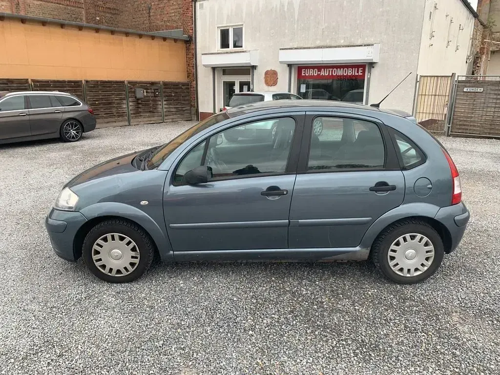 Usado Citroën C3 Comfort 73 CV (53 kW) 2007 Gris Berlina