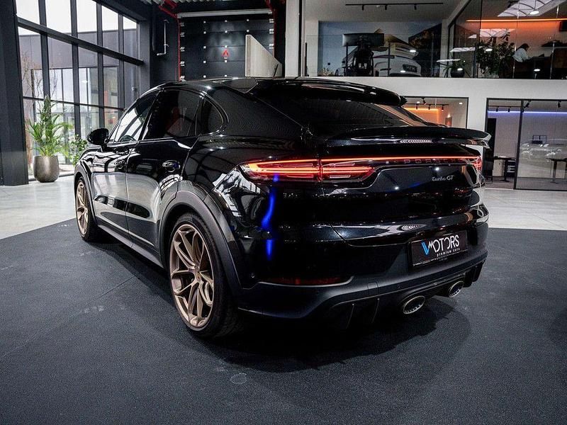 Gebraucht Porsche Cayenne Turbo GT 640 PS (470 kW) 2022 Schwarz SUV