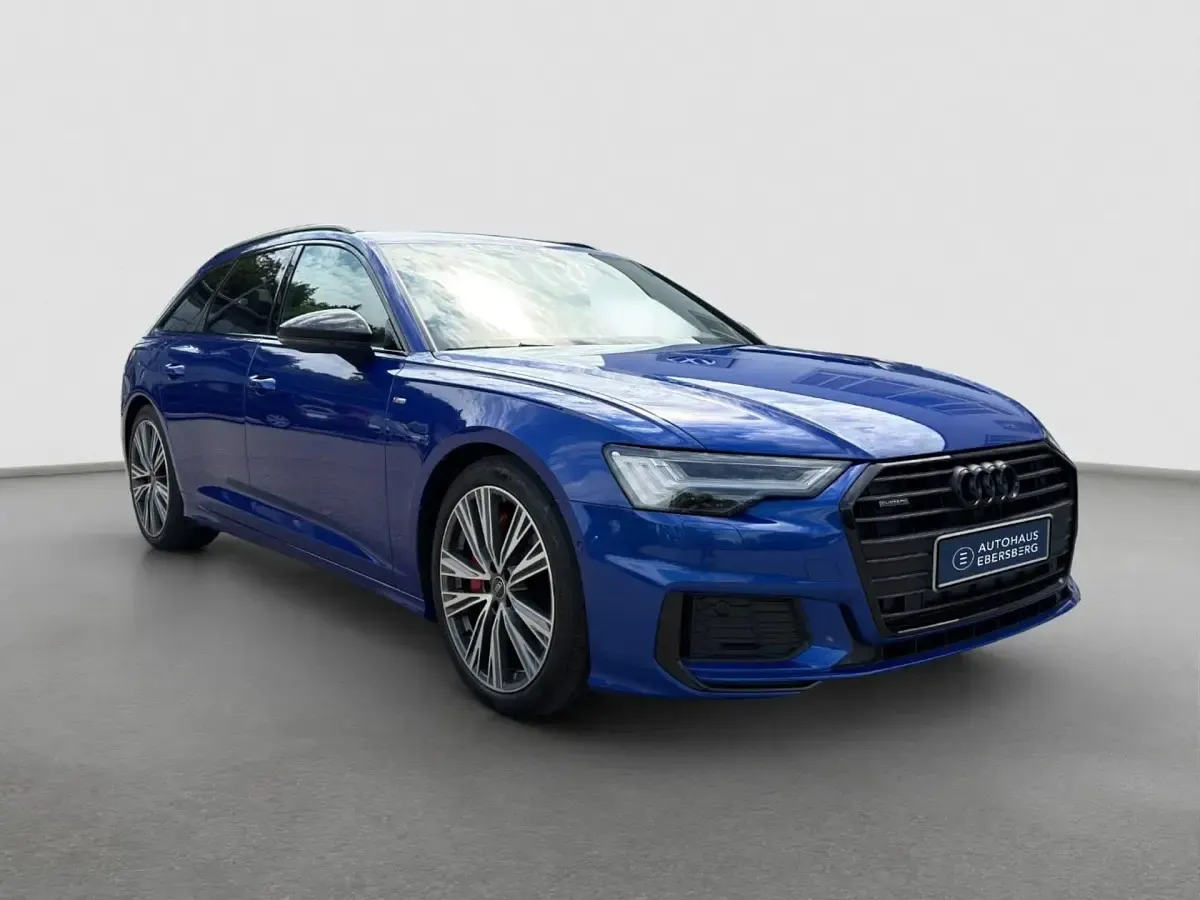 Gebraucht Audi A6 Sport 367 PS (269 kW) 2023 Blau Kombi
