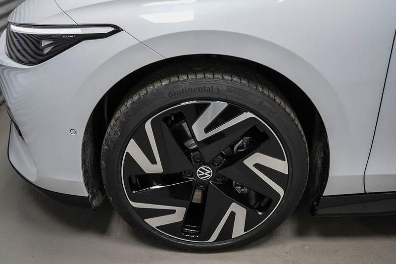 Neu VW ID.7 GTX 250 kW (340 PS) 2026 Gletscherweiss metallic (2y) Kombi