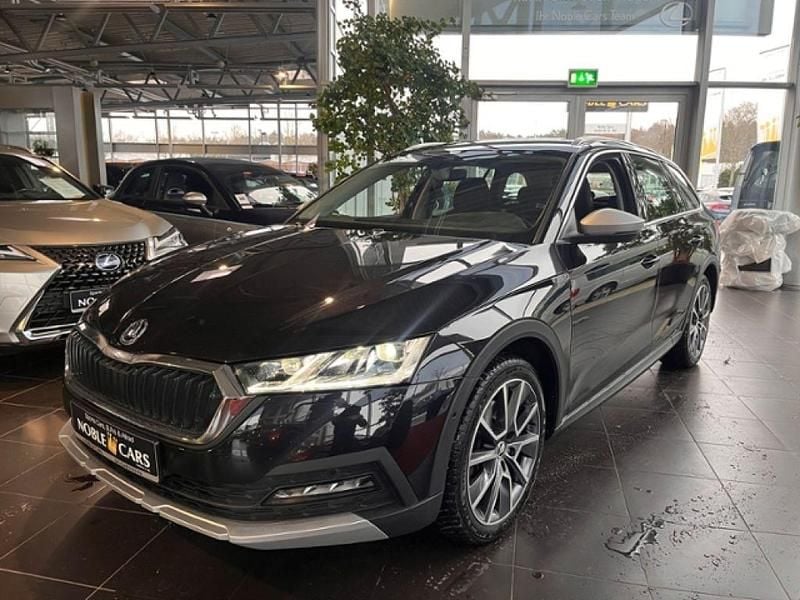 Gebraucht Skoda Octavia Scout 4x4 200 PS (147 kW) 2022 Schwarzmagic perleffekt (metallic) Kombi