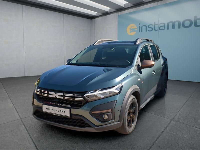 Grün Neu 2024 Dacia Sandero Stepway Kleinwagen | 21.299 € (Fairer Preis) - Bild 1/4