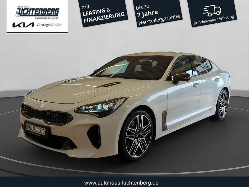 Weiß Gebraucht 2022 Kia Stinger Limousine | 42.950 € (Fairer Preis) - Bild 1/4
