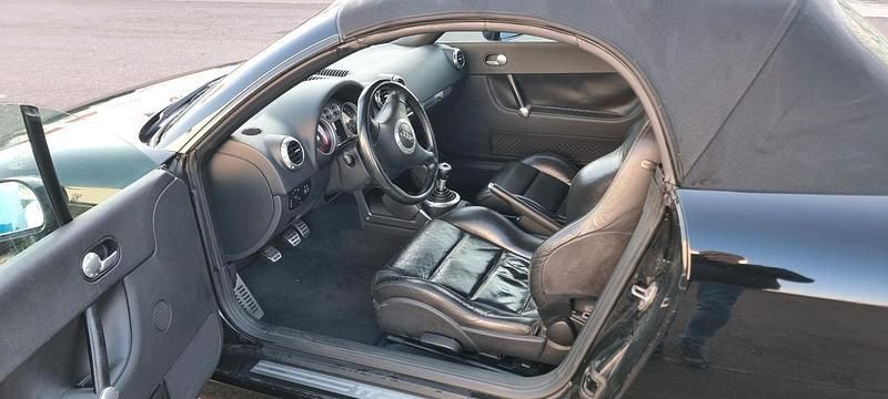 Gebraucht Audi TT Roadster 150 PS (110 kW) 2001 Schwarz Cabrio