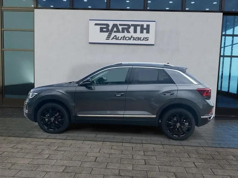 Gebraucht VW T-Roc Style 150 PS (110 kW) 2024 Indiumgrau schwarz SUV