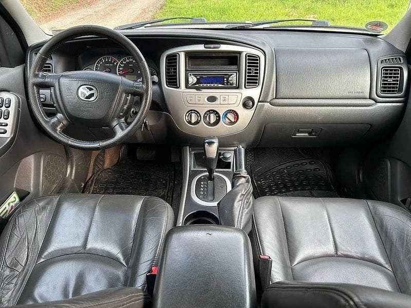 Gebraucht Mazda Tribute Exclusive 203 PS (149 kW) 2004 Silber SUV