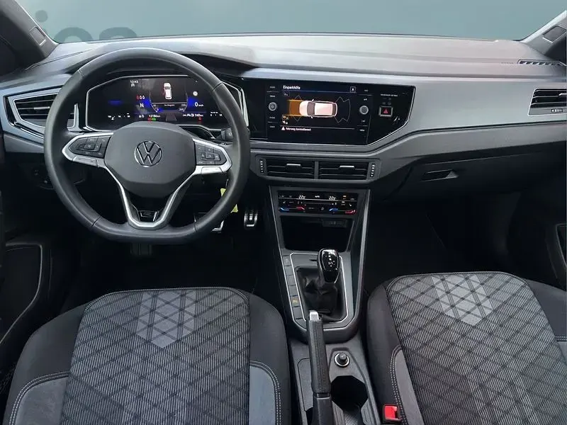 Używany VW Taigo 150 KM (110 kW) 2025 Biały SUV