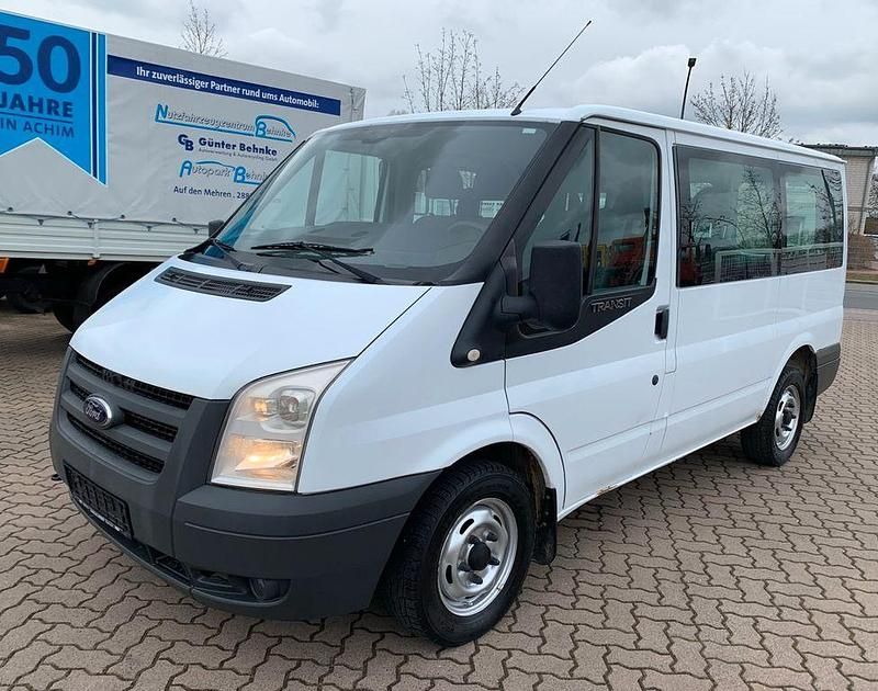 Weiß Gebraucht 2009 Ford Transit Limousine | 5.831 € (Fairer Preis) - Bild 1/4