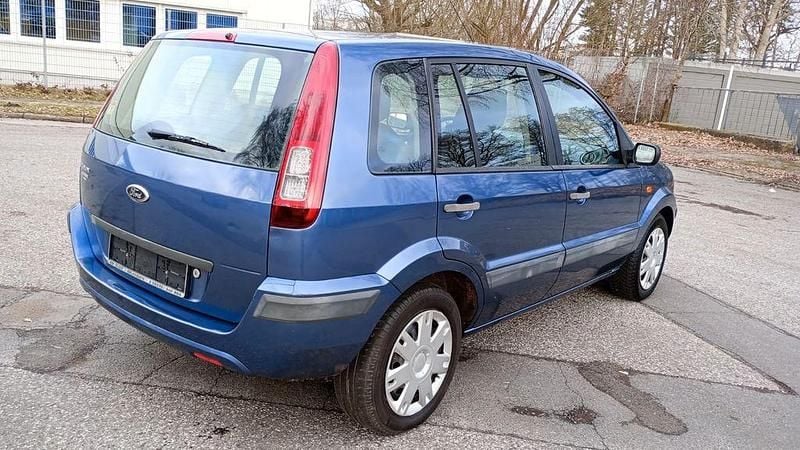 Gebraucht Ford Fusion Ambiente 80 PS (58 kW) 2005 Blau Kleinwagen