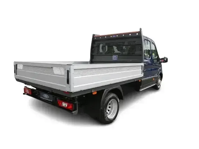 Gebraucht Ford Transit Trend 131 PS (96 kW) 2023 Blau Limousine