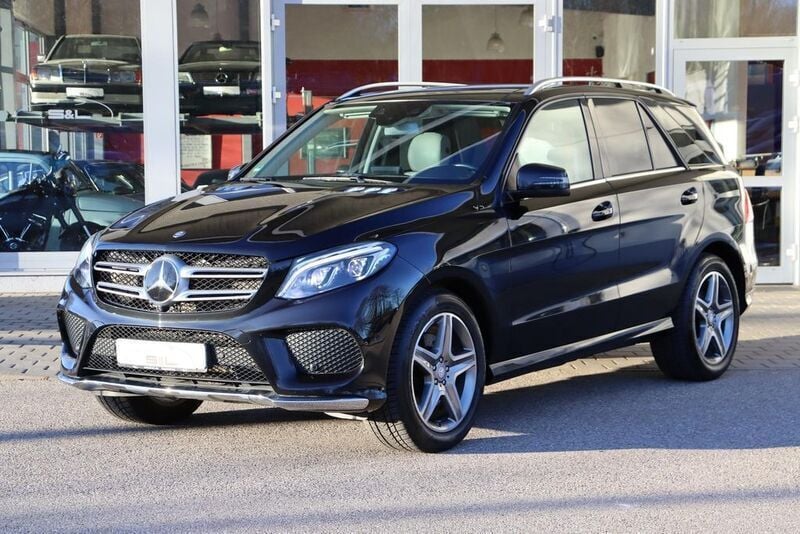 Schwarz Gebraucht 2016 Mercedes GLE350 AMG SUV | 29.900 € (Guter Preis) - Bild 1/4
