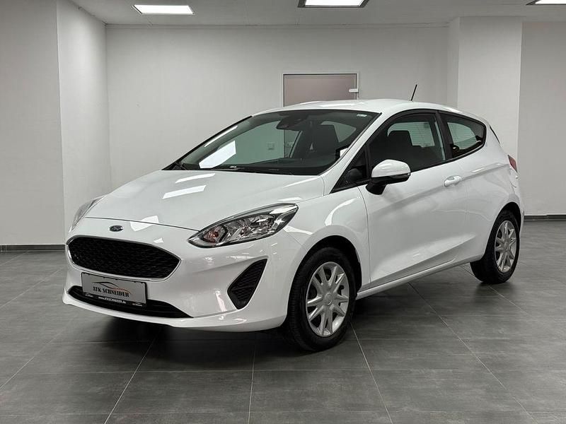 Gebraucht Ford Fiesta Cool & Connect 75 PS (55 kW) 2020 Weiß Limousine