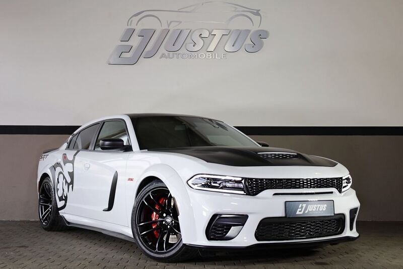 Weiß Gebraucht 2021 Dodge Charger Limousine | 44.900 € (Fairer Preis) - Bild 1/4