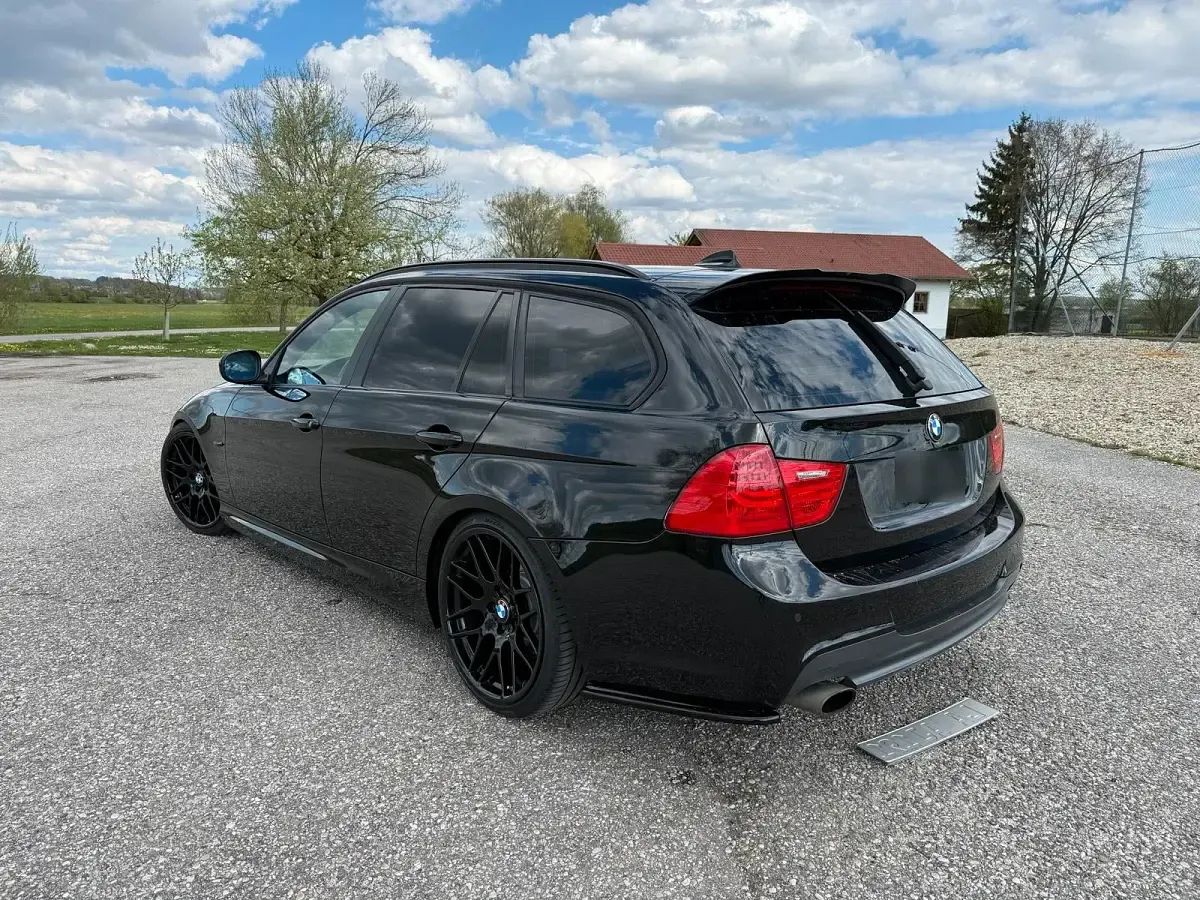 Gebraucht BMW 320 M Sport 174 PS (127 kW) 2008 Schwarz Kombi