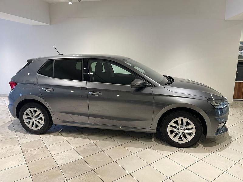 Gebraucht Skoda Fabia Selection 116 PS (85 kW) 2024 Grau metallic Kleinwagen