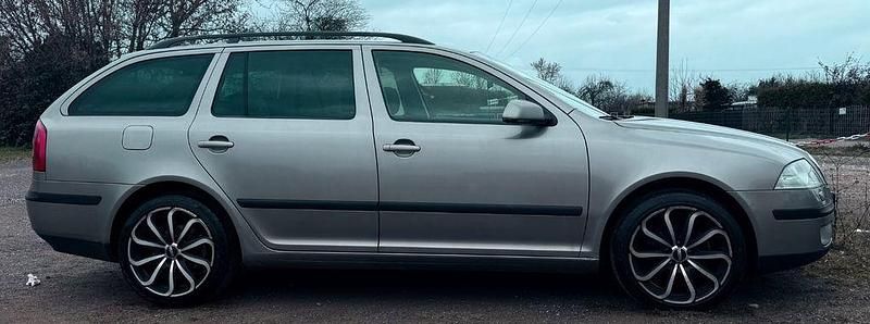 Gebraucht Skoda Octavia Elegance 140 PS (102 kW) 2007 Kombi