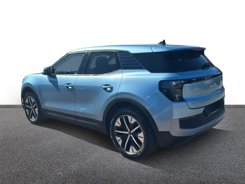 Second-hand Ford Explorer Extended Range 210 kW (286 CP) 2024 Albastru SUV