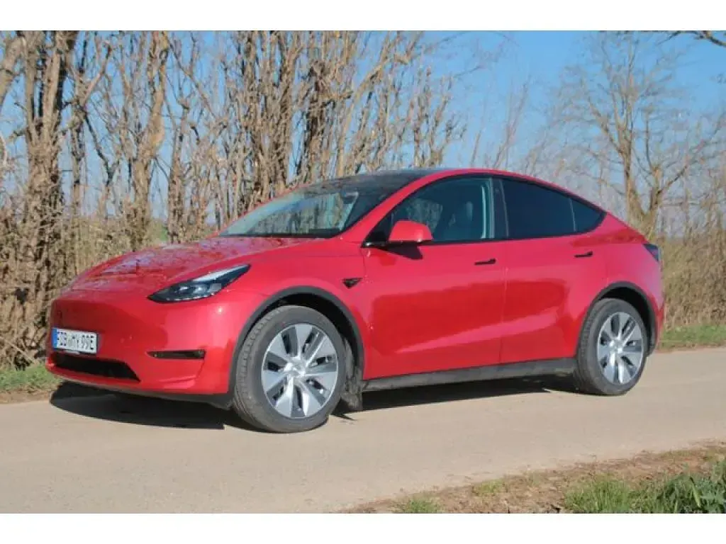 Gebraucht Tesla Model Y 378 kW (514 PS) 2022 Redmulticoat (metallic) SUV