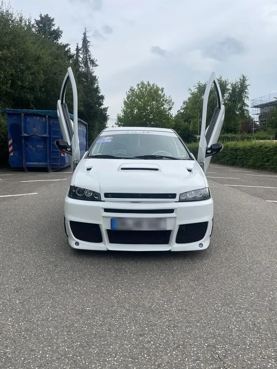 Gebraucht Fiat Punto 131 PS (96 kW) 2002 Weiß Kleinwagen