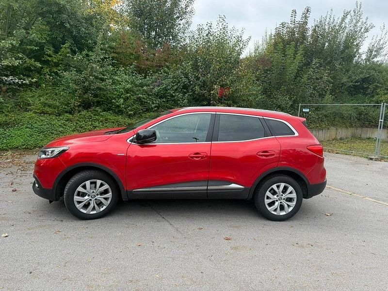Gebraucht Renault Kadjar LIMITED 131 PS (96 kW) 2019 Rot SUV