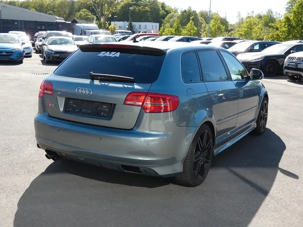 Gebraucht Audi S3 Sport 265 PS (194 kW) 2009 Grau Kleinwagen