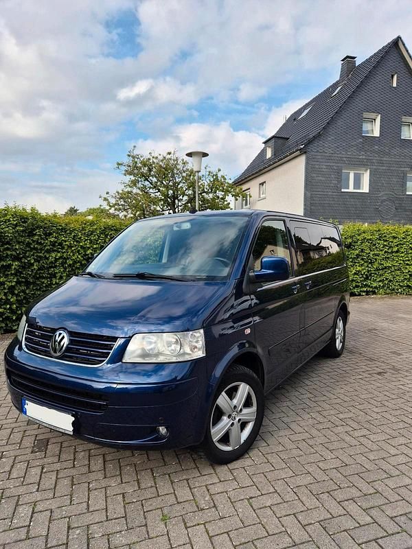 Gebraucht 2009 VW Multivan Highline Van | 14.300 € (Superpreis) - Bild 1/4