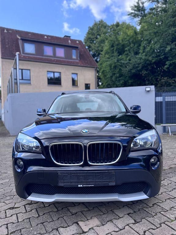 Schwarz Gebraucht 2012 BMW X1 Performance SUV | 6.800 € (Superpreis) - Bild 1/4