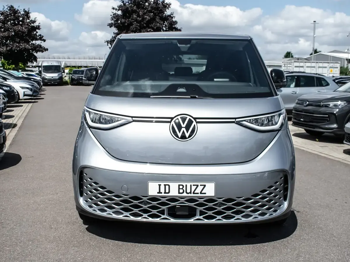 Gebraucht VW ID. Buzz Pro 210 kW (286 PS) 2025 Van / Kleinbus