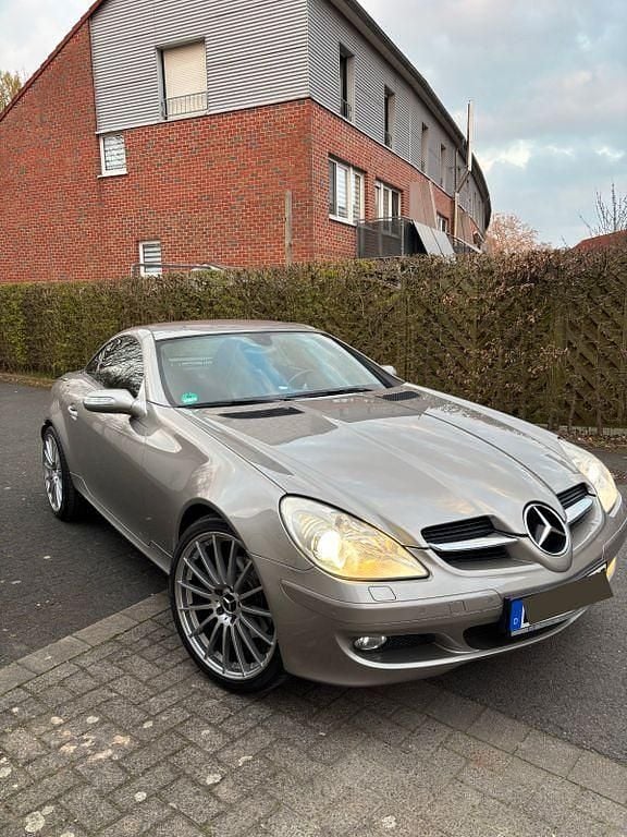 Gebraucht Mercedes SLK280 231 PS (169 kW) 2007 Silber Cabrio