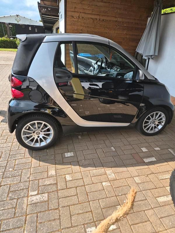 Gebraucht Smart ForTwo Cabrio 45 PS (33 kW) 2008 Schwarz Cabrio