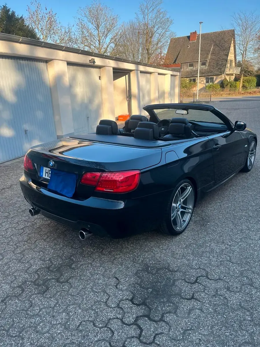 Gebraucht BMW 325 Cabriolet 204 PS (150 kW) 2013 Schwarz Cabrio