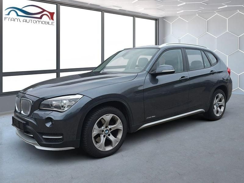 Grau Gebraucht 2015 BMW X1 Performance SUV | 13.985 € (Superpreis) - Bild 1/4