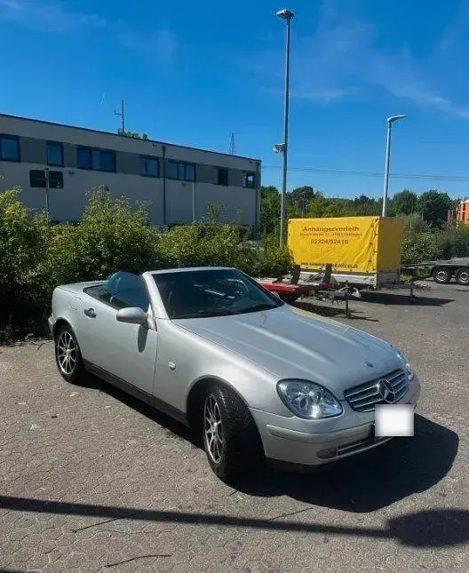 Second-hand Mercedes SLK200 1999 Cabrio
