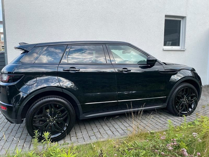 Schwarz Gebraucht 2018 Land Rover Range Rover evoque SUV | 22.999 € (Fairer Preis) - Bild 1/4