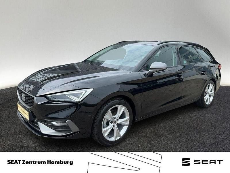 Midnight schwarz metallic Gebraucht 2024 Seat Leon FR Kombi | 26.450 € (Guter Preis) - Bild 1/4