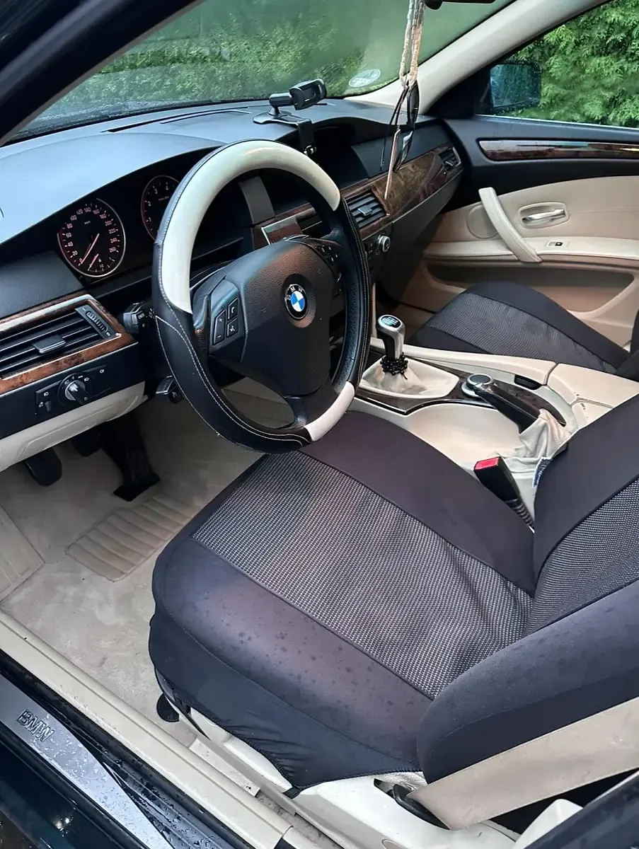 Gebraucht BMW 523 192 PS (141 kW) 2008 Grün Limousine