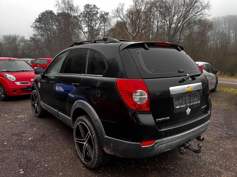Gebraucht Chevrolet Captiva LS 136 PS (100 kW) 2008 Schwarz SUV