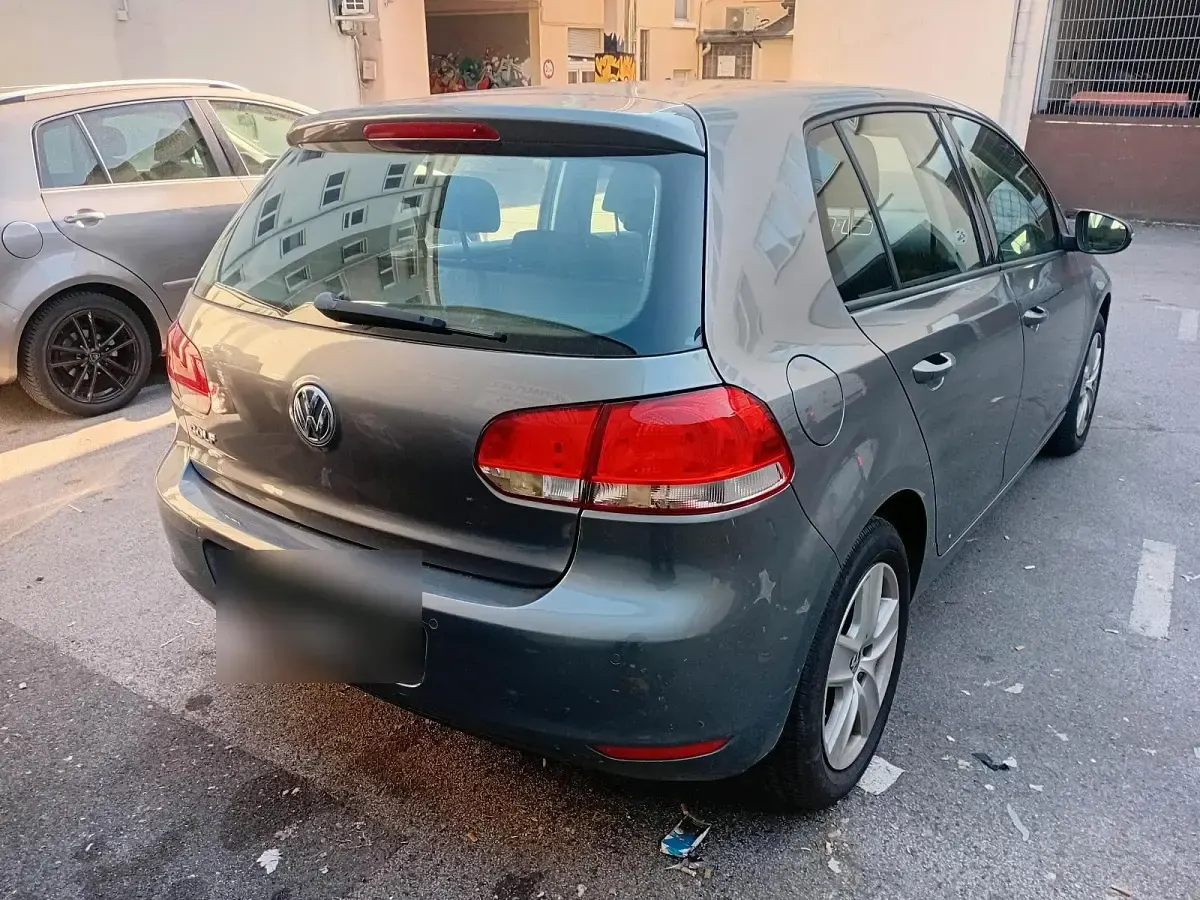 Gebraucht VW Golf VI 86 PS (63 kW) 2009 Grau Kleinwagen